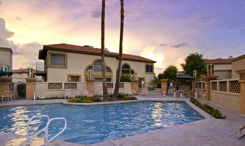 Private Resort Community Surrounded By Mountains W/3 Pool-Spa Complexes, All Heated & Open 24/7/365! Phoenix Exterior foto